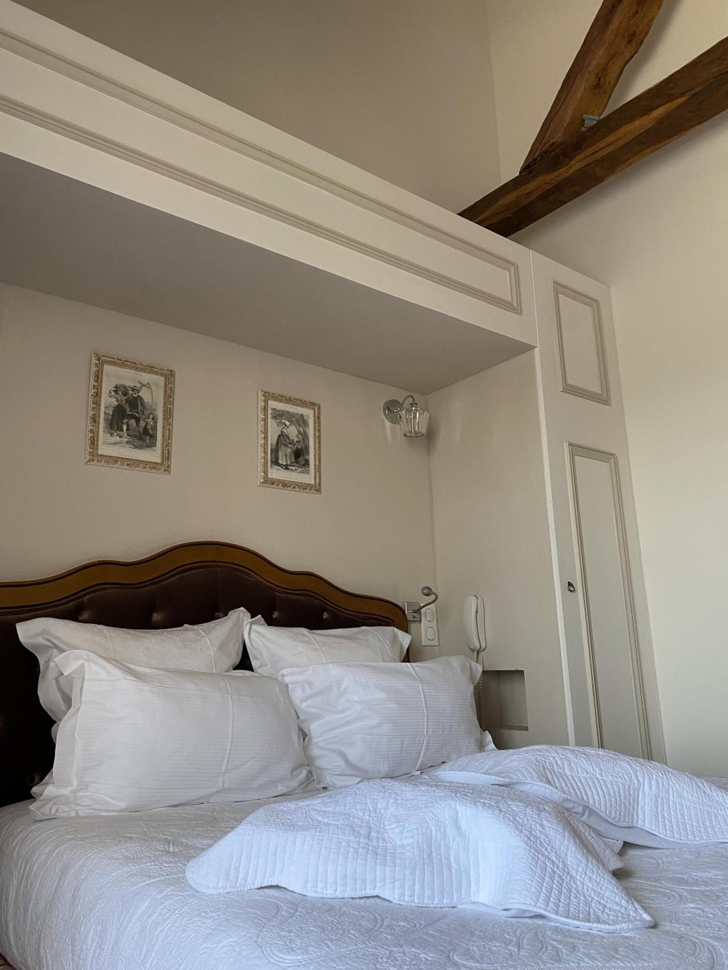 Chateau Laroche-Ploquin Sepmes Zimmer foto