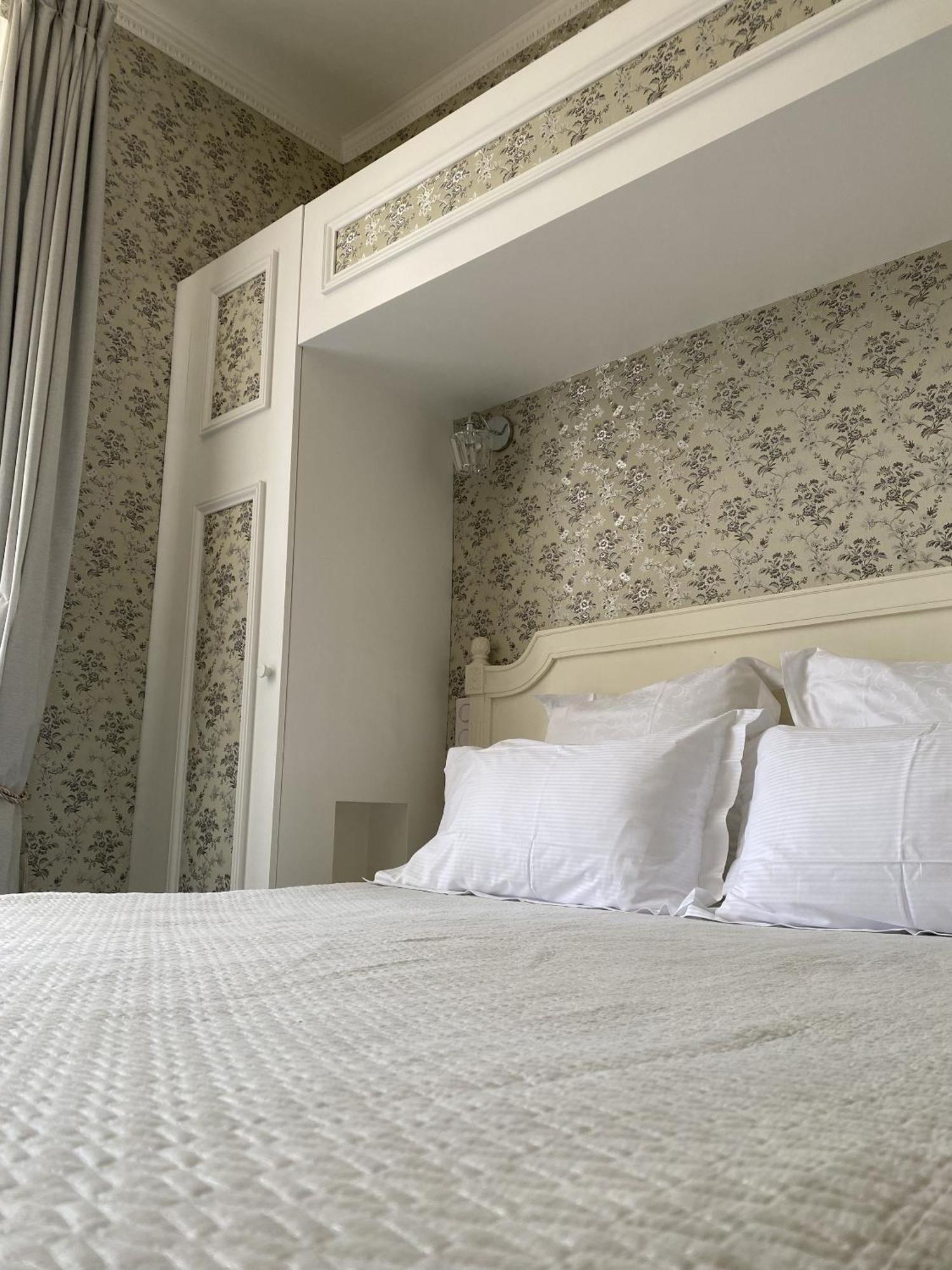 Chateau Laroche-Ploquin Sepmes Zimmer foto